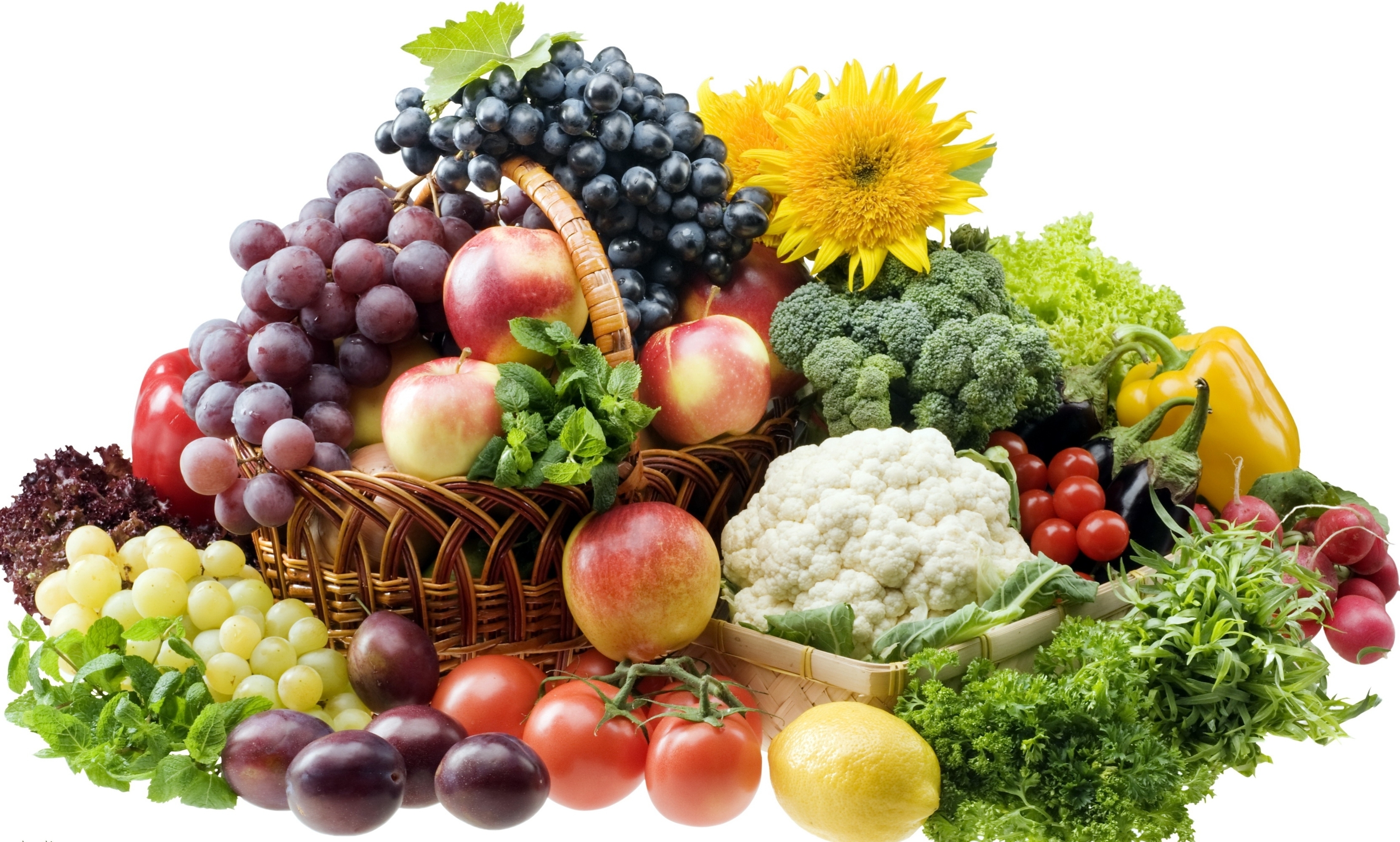 Фруктовые углеводы. Овощи и фрукты. Овощи и ягоды. Овощи и фрукты на прозрачном фоне. Овощи и фрукты на белом фоне.
